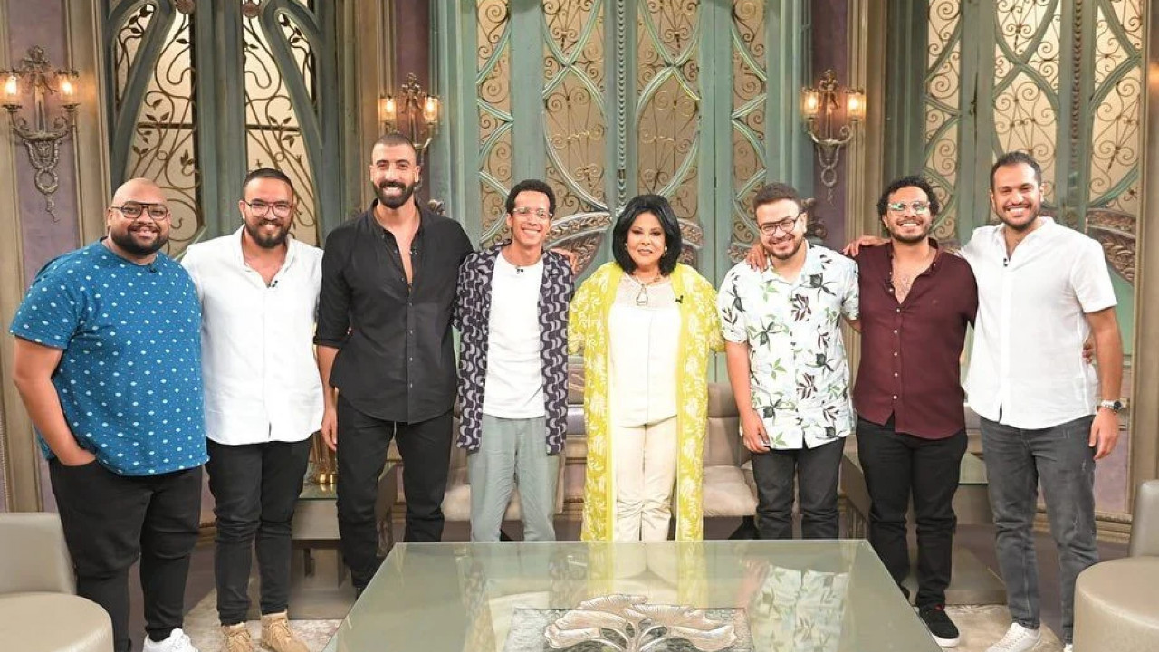 صاحبة السعادة – حلقة نجوم الاستاند اب كوميدي